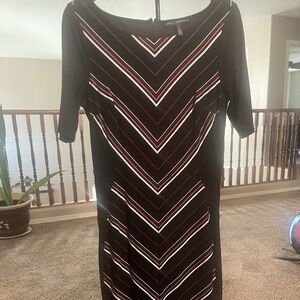 White House Black Market Dress size 6 comes with belt.